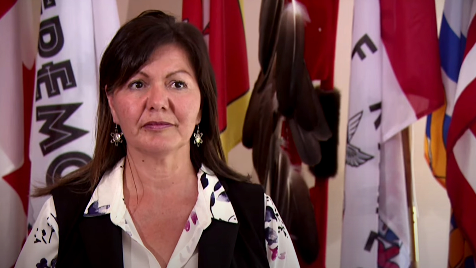 Tk’emlups te Secwepemc First Nation නායක Rosanne Casimir
